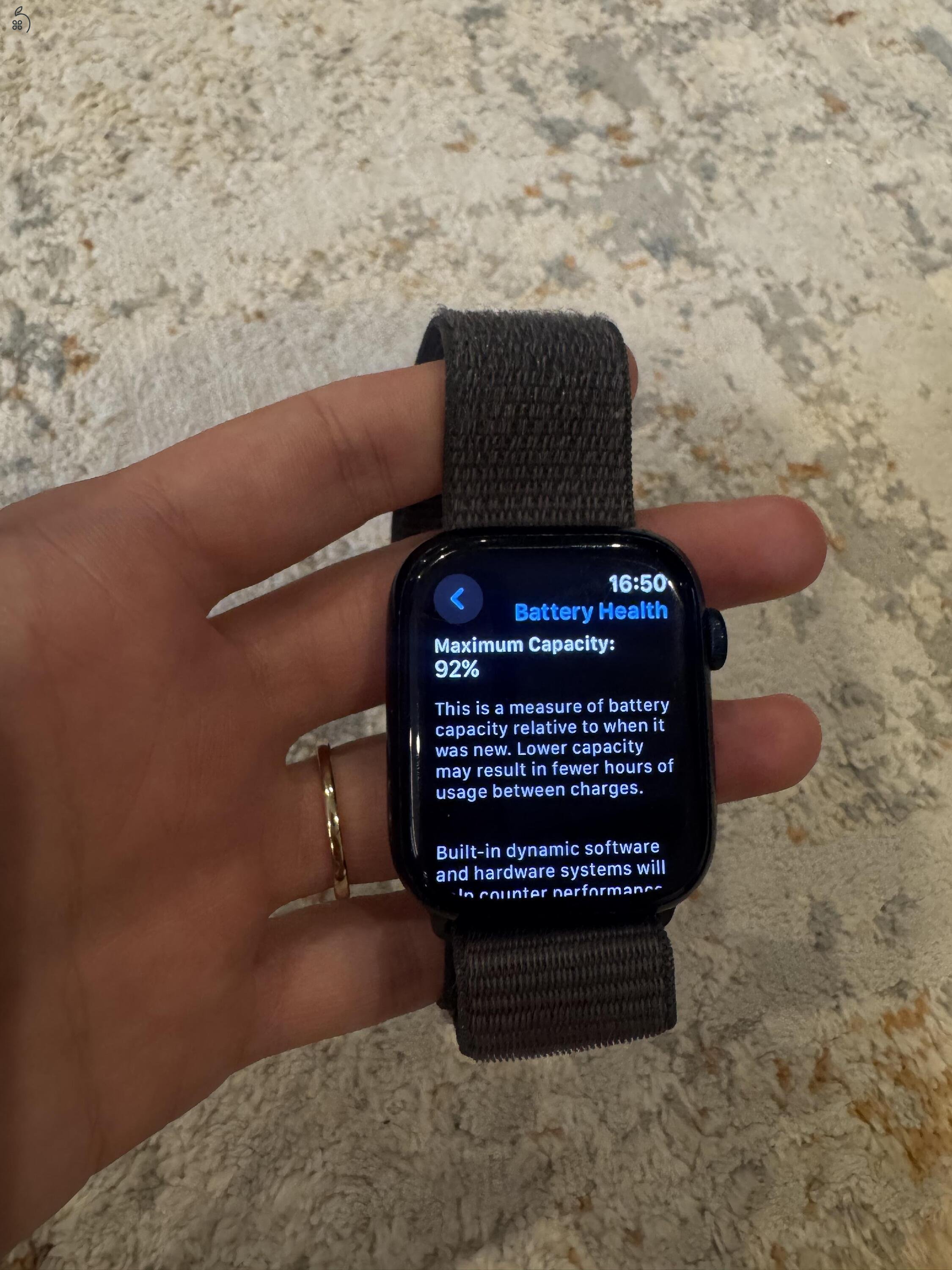 Apple Watch Series 9 45 mm Aluminium – Midnight | 92% akku | GPS