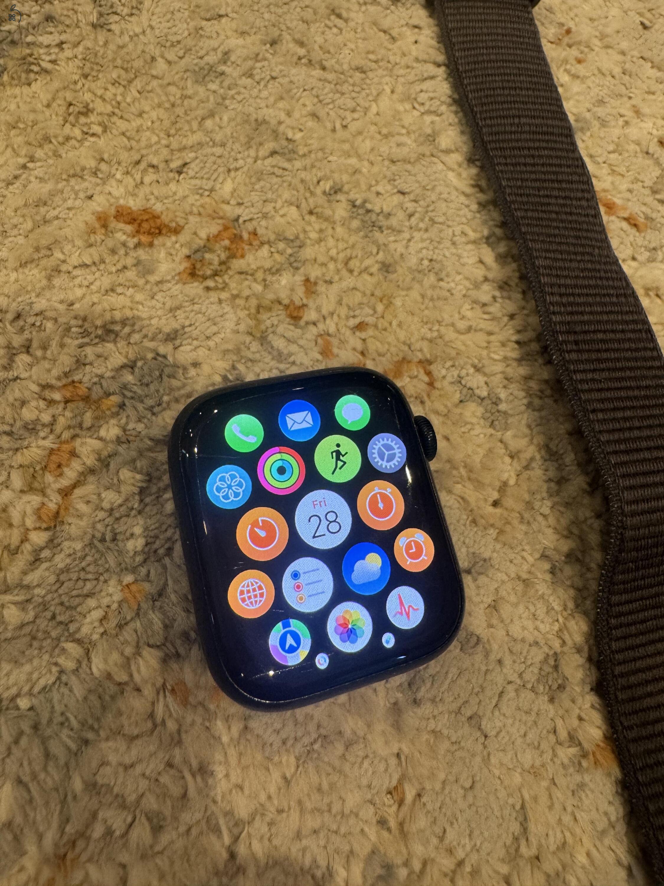 Apple Watch Series 9 45 mm Aluminium – Midnight | 92% akku | GPS