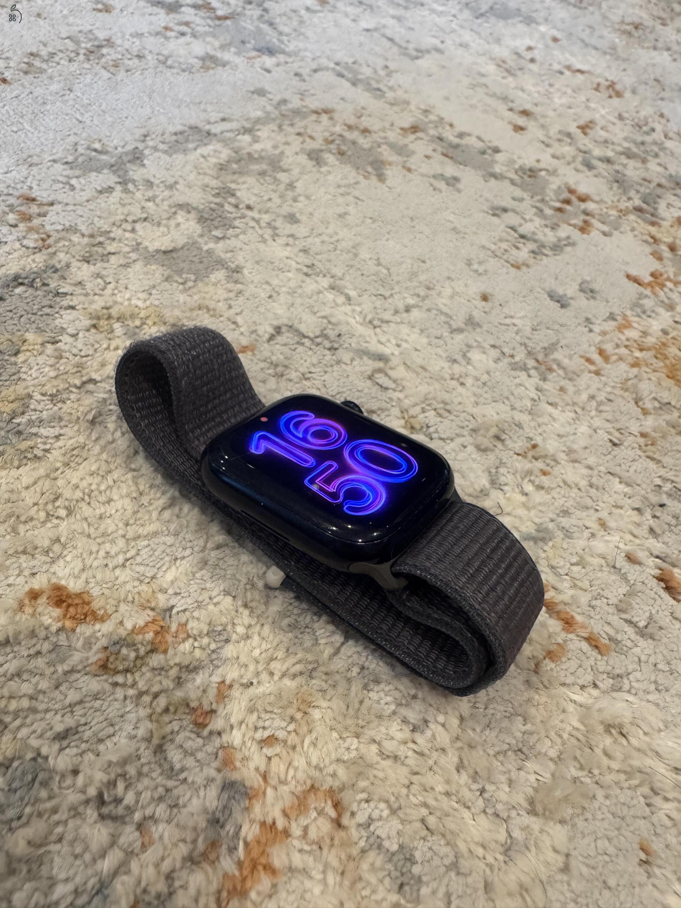 Apple Watch Series 9 45 mm Aluminium – Midnight | 92% akku | GPS