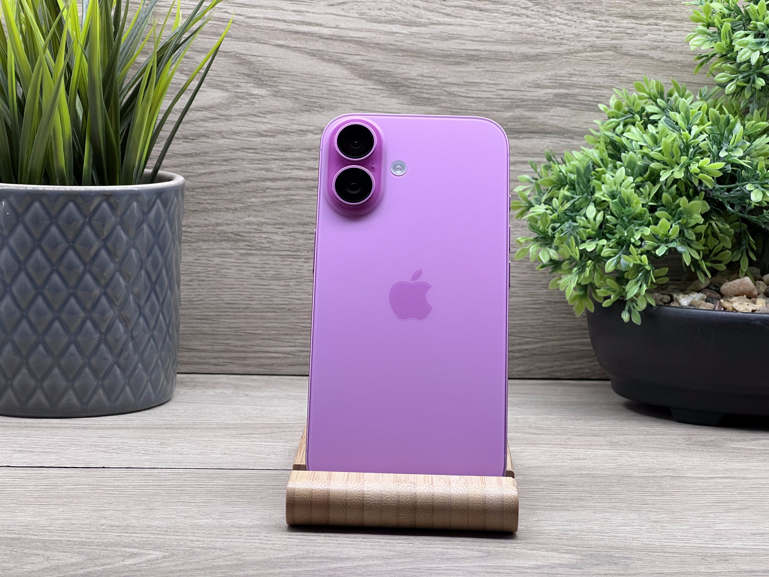Hibátlan iPhone 16 Pink 128GB 2 ÉV Garanciával Számlával Aksi 100%
