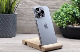 Hibátlan iPhone 15 Pro Natural Titanium 128GB 2 ÉV Garanciával Számlával Aksi 100%
