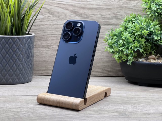 iPhone 15 Pro Blue Titanium 128GB 2 ÉV Garanciával Számlával Aksi 100%