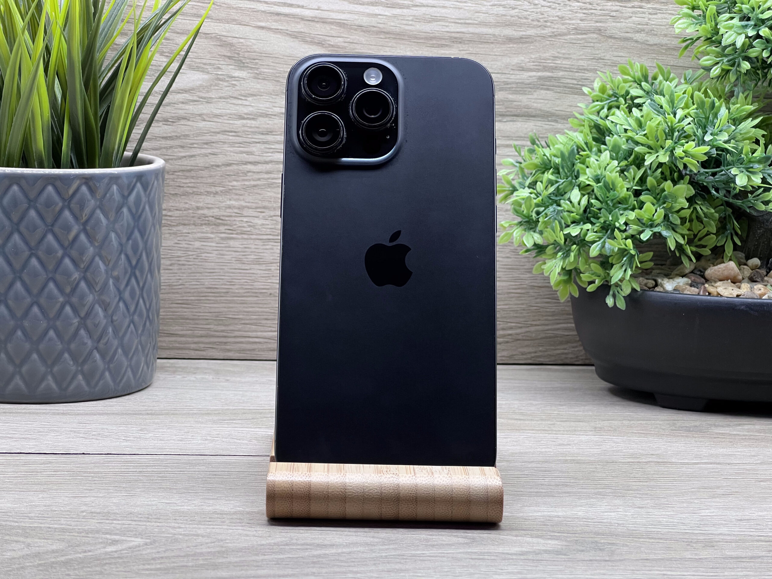 iPhone 16 Pro Max Black Titanium 256GB 2 ÉV Garanciával Számlával