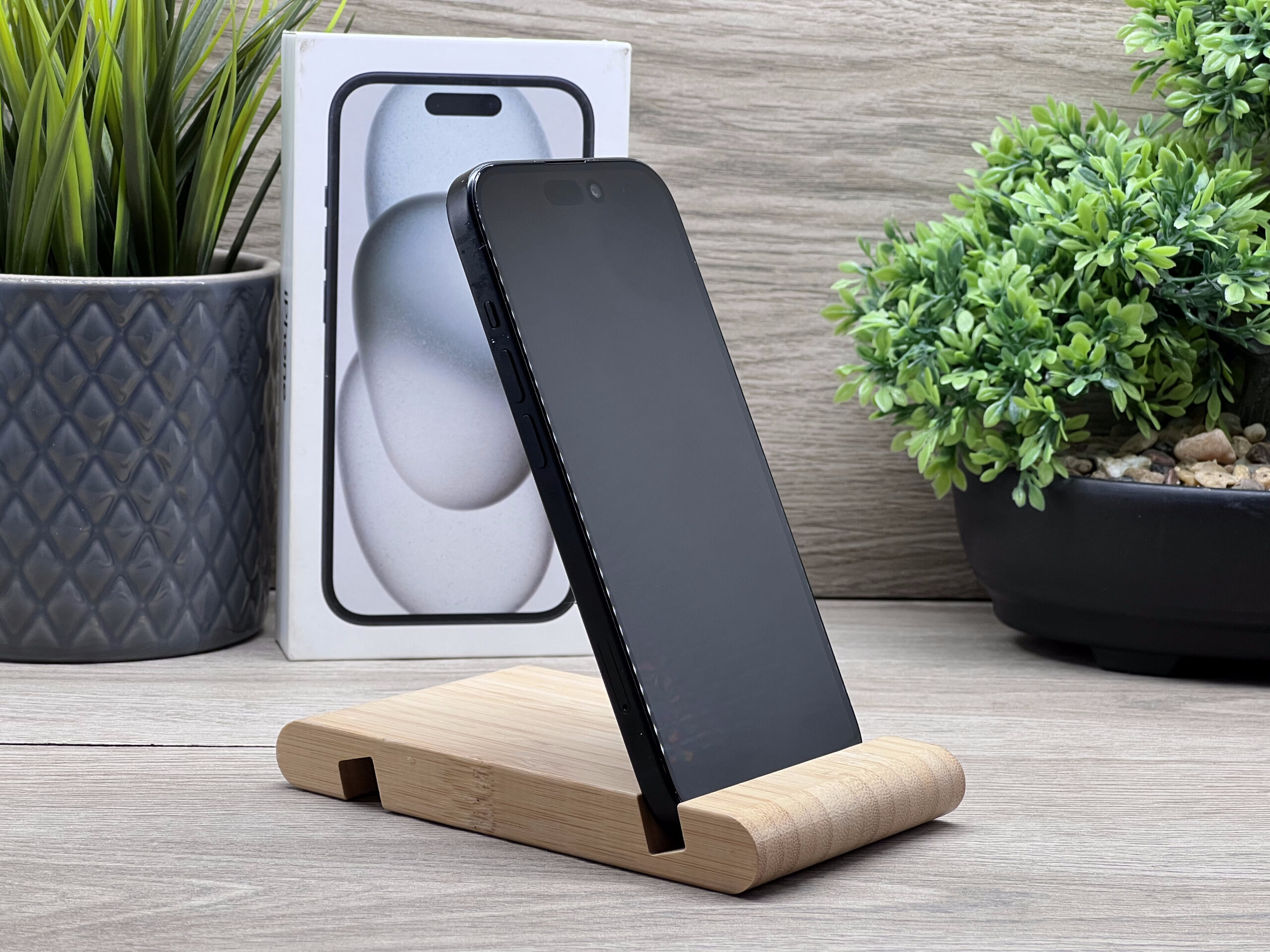 iPhone 15 Black 256GB 2 ÉV Garanciával 90%