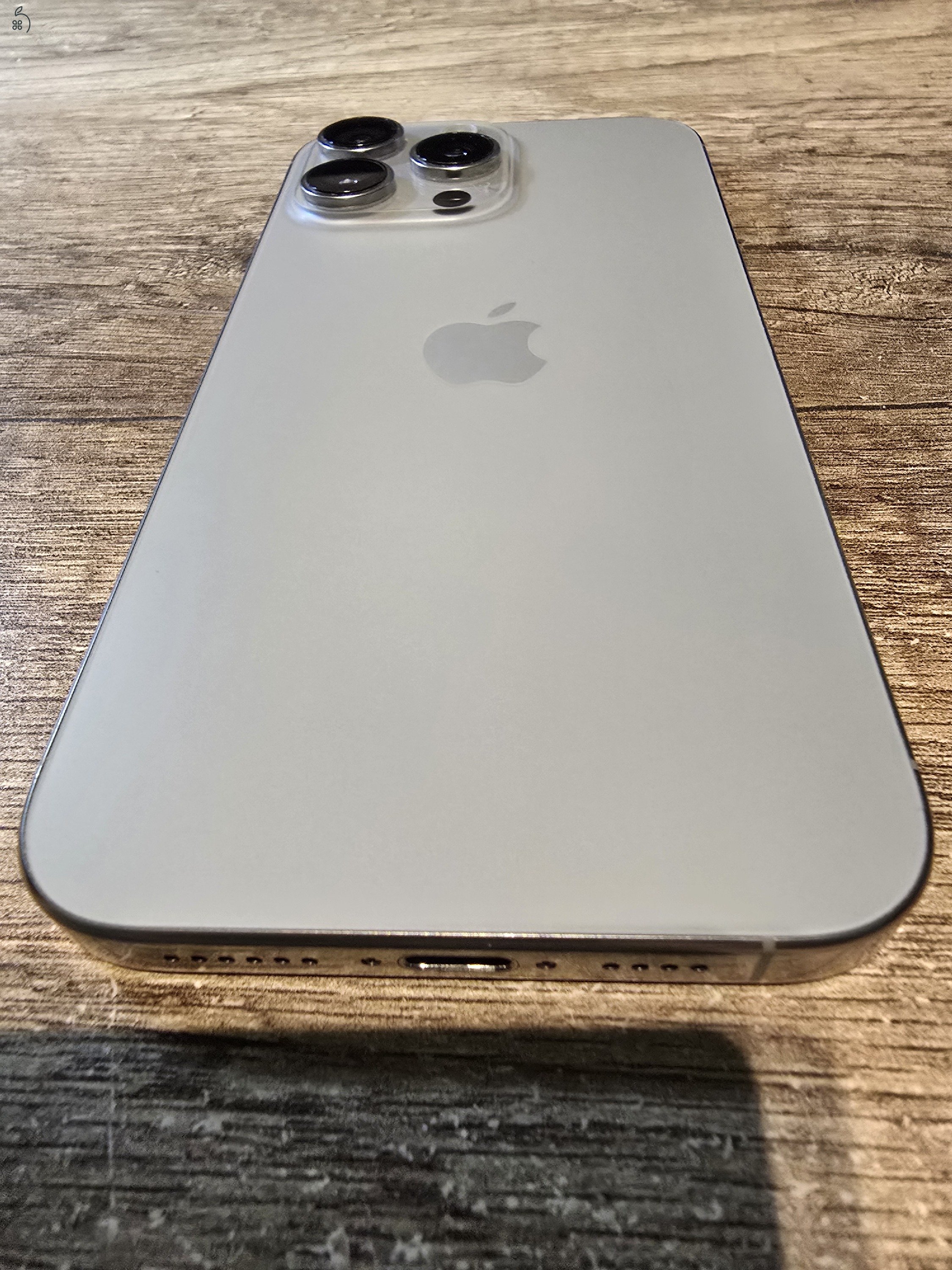 iPhone 16 Pro Max 256GB Titanium
