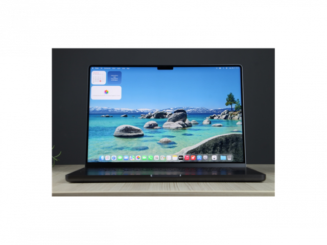 Újszerű MacBook Pro 16