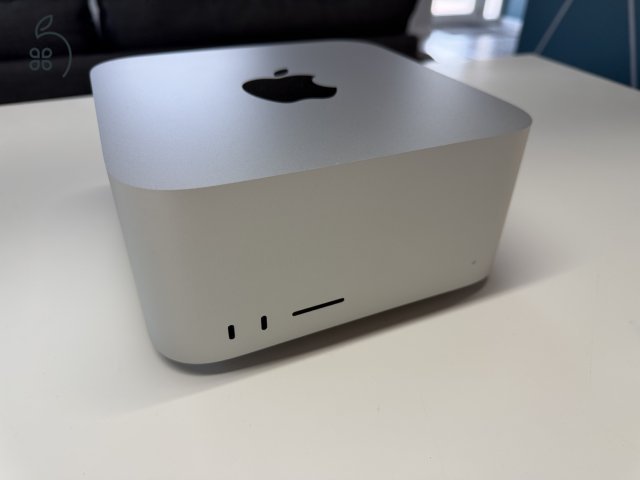 Apple Mac Studio M1 Max 32GB / 512GB – hibátlan, dobozos