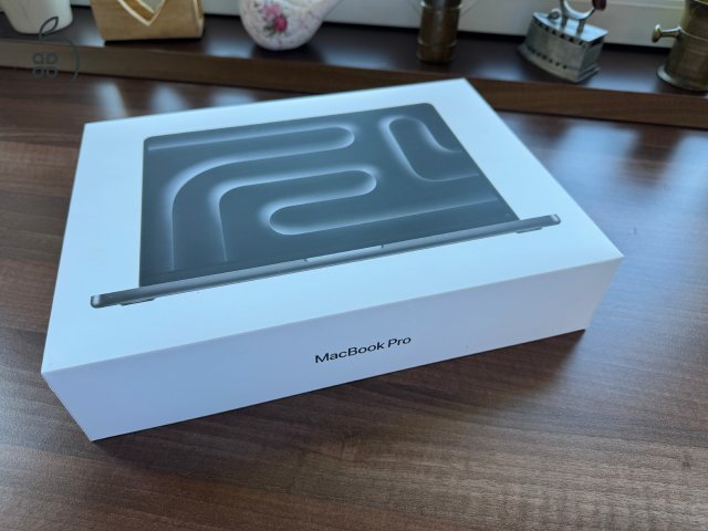 MacBook Pro 14