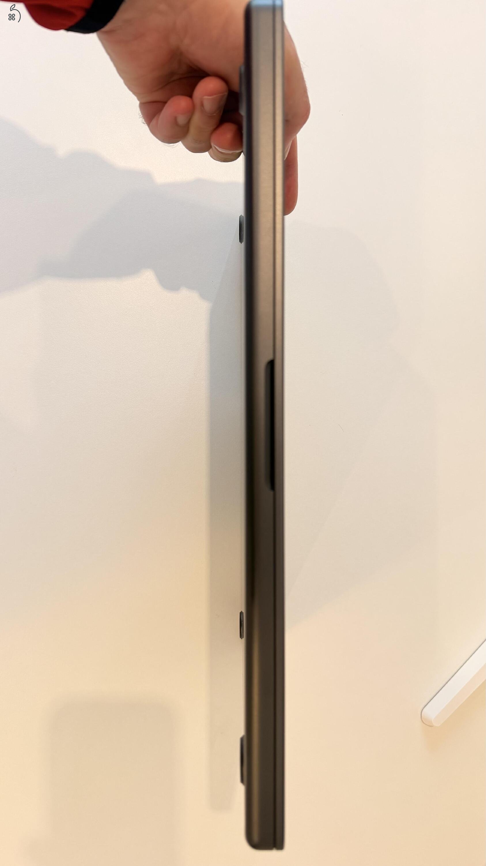 Apple Macbook Pro M3 Max 96 GB RAM 2TB SSD 