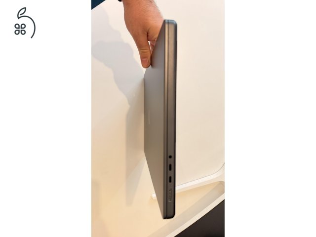 Apple Macbook Pro M3 Max 96 GB RAM 2TB SSD 