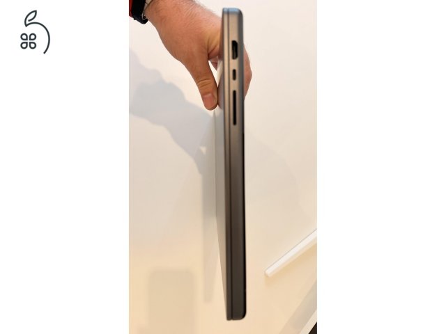 Apple Macbook Pro M3 Max 96 GB RAM 2TB SSD 