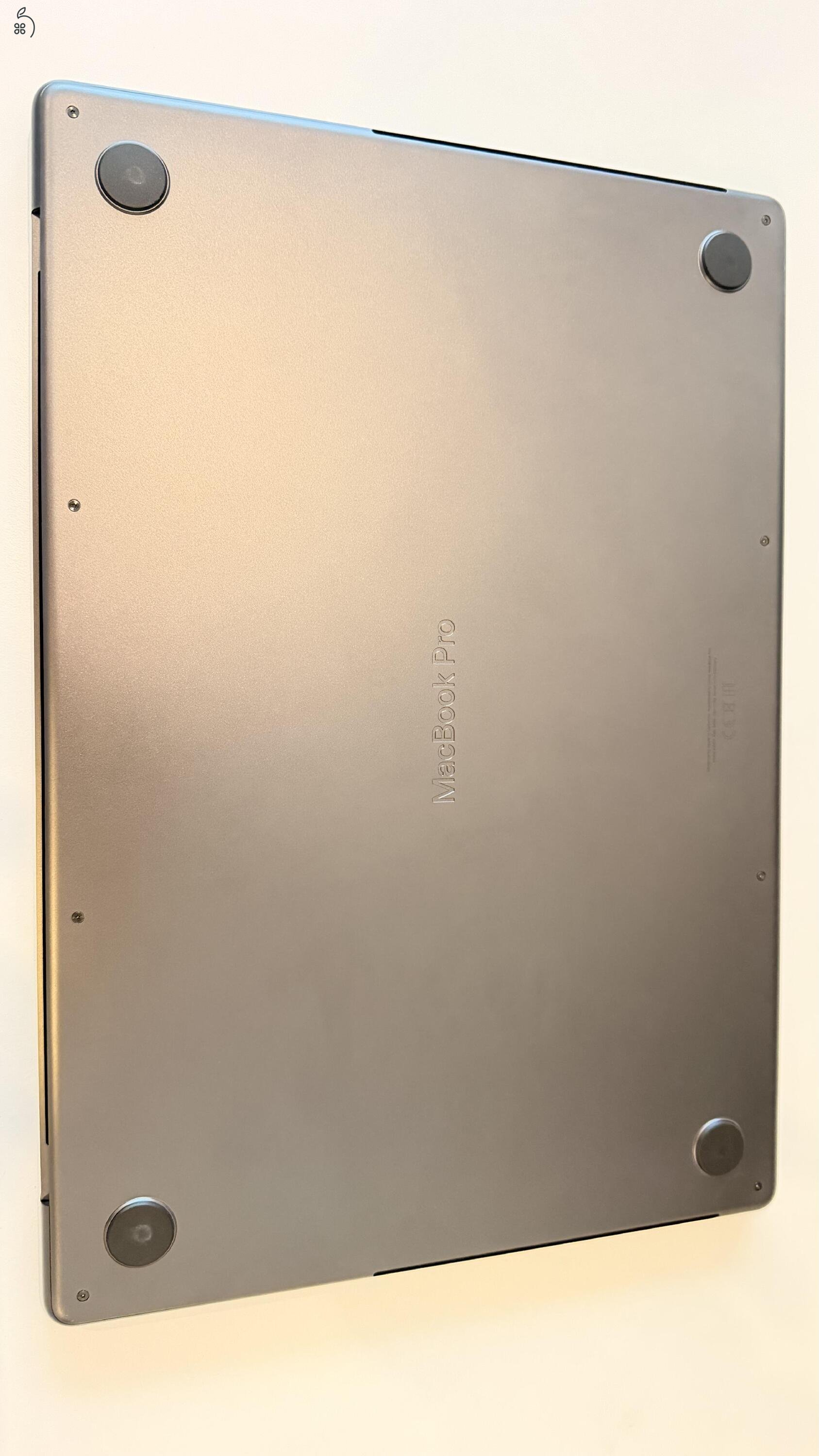 Apple Macbook Pro M3 Max 96 GB RAM 2TB SSD 