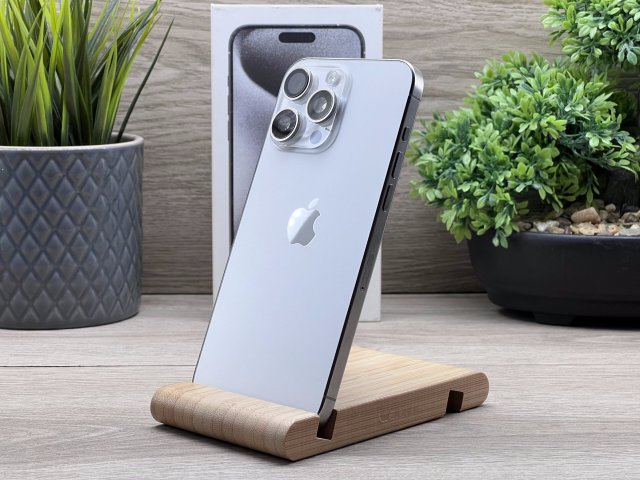 Hibátlan iPhone 15 Pro Max White Titanium 512GB 2 ÉV Garanciával Számlával Aksi 100%