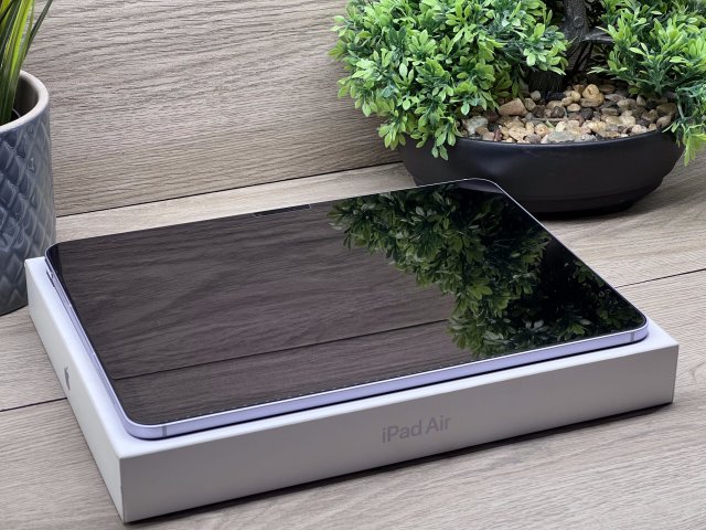 Hibátlan iPad Air 6th Purple M2 CELL 11″ 128GB 2 ÉV Garanciával Számlával Aksi 100%
