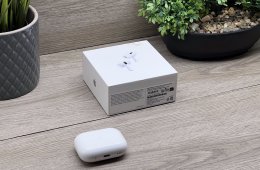 Hibátlan Air Pods Pro 2 6 Hónap Garanciával Számlával