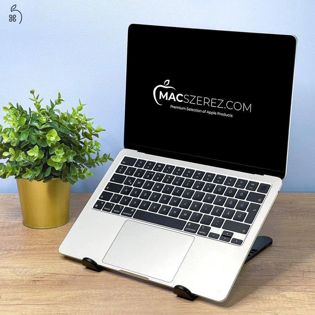 MacSzerez.com - 2025 MacBook Air 13
