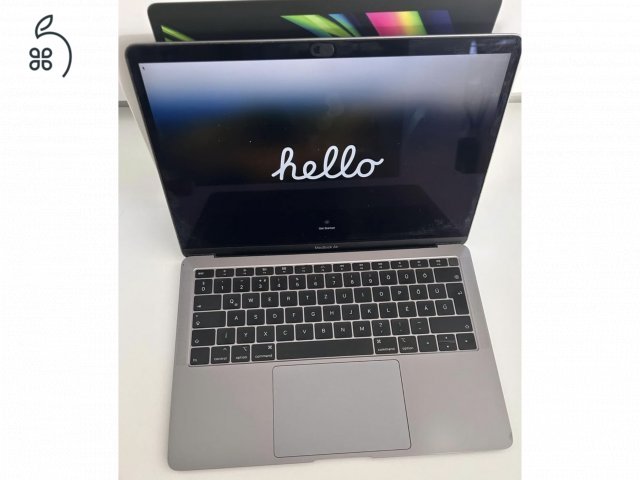 MacBook Air Retina 13” (2018) - 8 GB / 128 GB