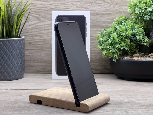 iPhone 11 Black 64GB 2 ÉV Garanciával Számlával