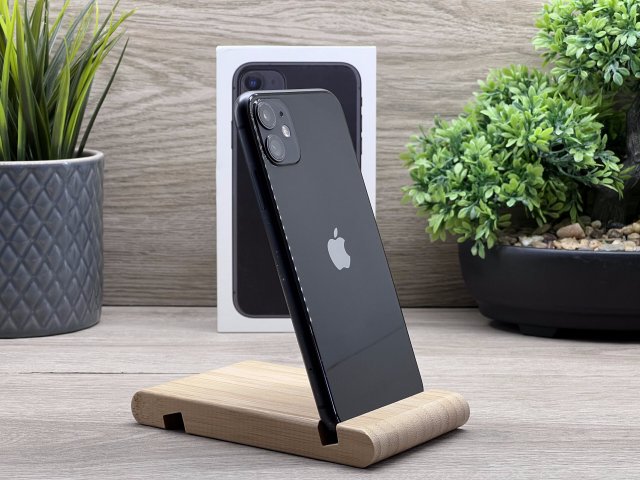 iPhone 11 Black 64GB 2 ÉV Garanciával Számlával