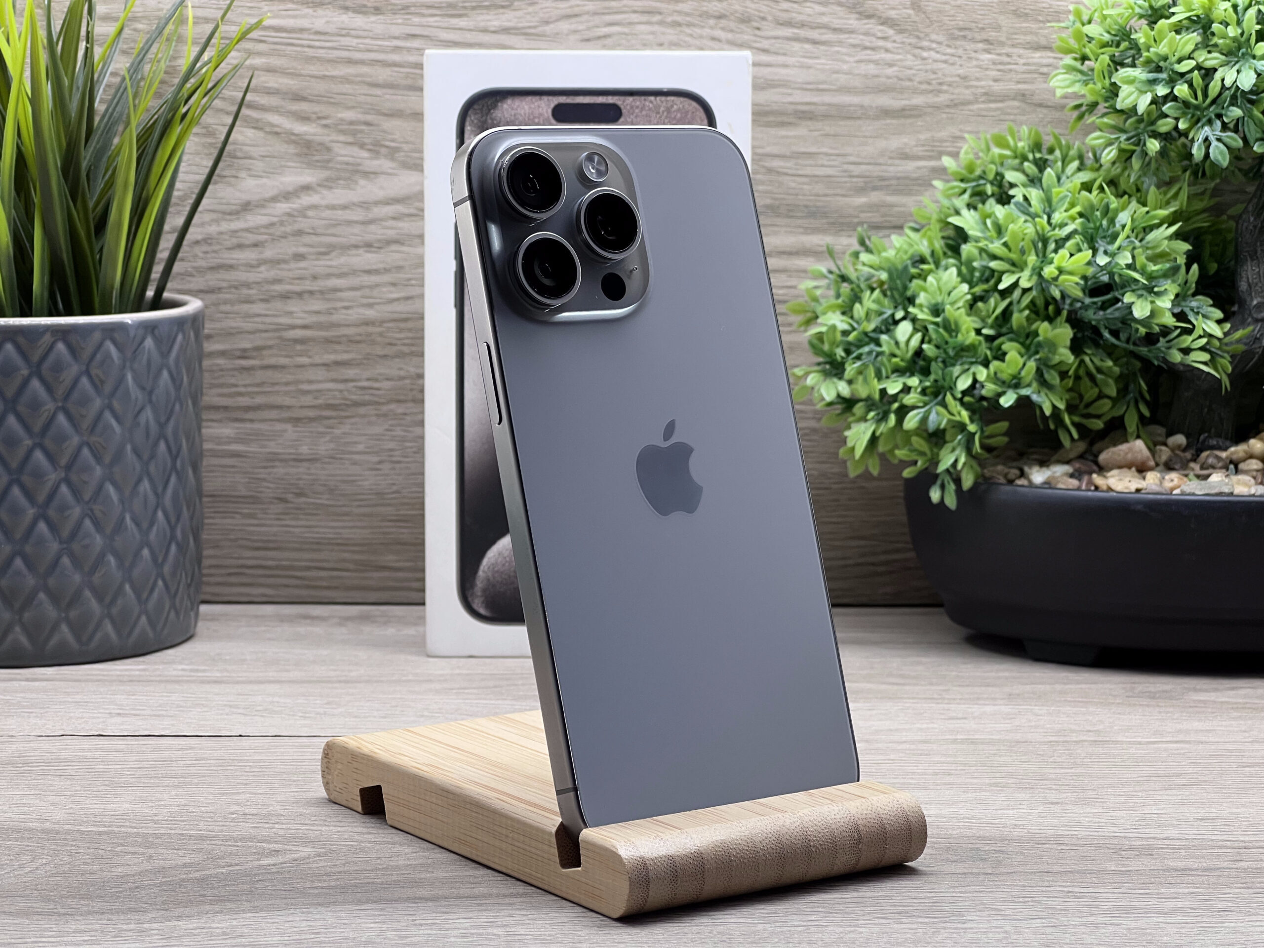 iPhone 15 Pro Max Natural Titanium 256GB 2 ÉV Garanciával Számlával