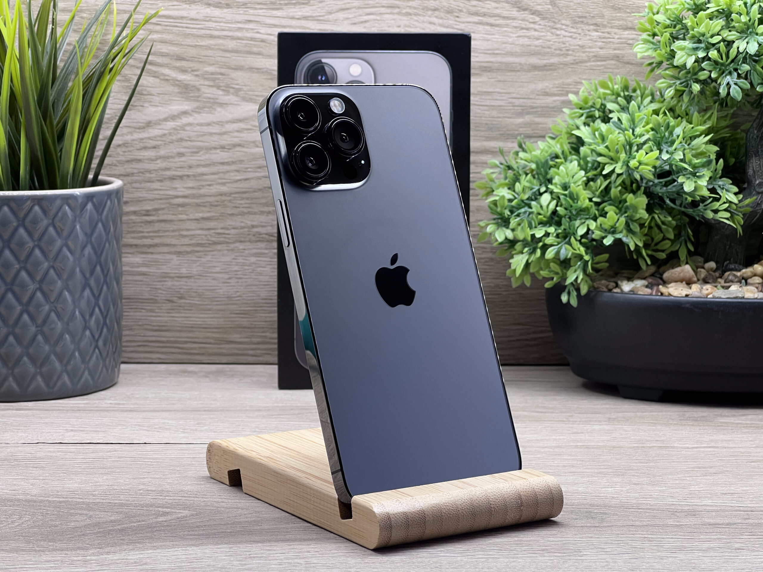 Hibátlan iPhone 13 Pro Max Graphite 256GB 2 ÉV Garanciával Számlával