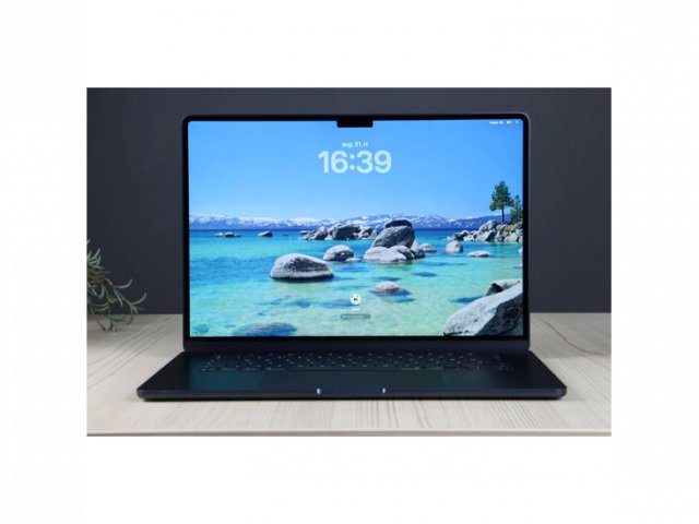 Újszerű MacBook Air 15