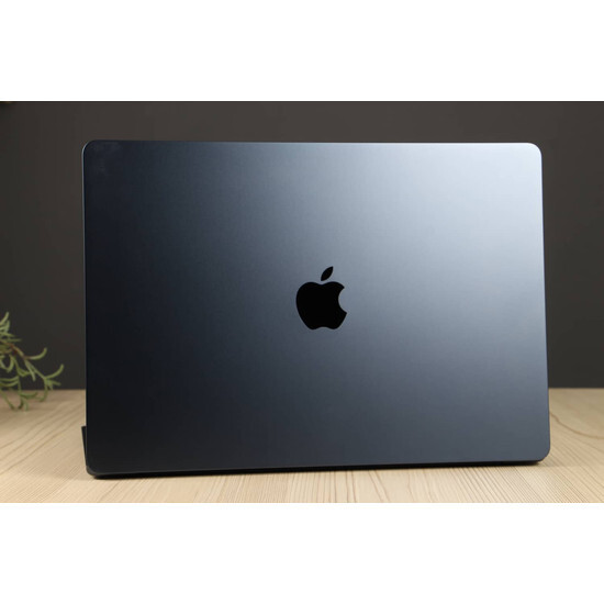 Újszerű MacBook Air 15