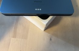 Ipad Air 5. gen (M1) 256 GB Karcmentes Eredeti tartozékokkal és Apple Smart Folio tokkal 