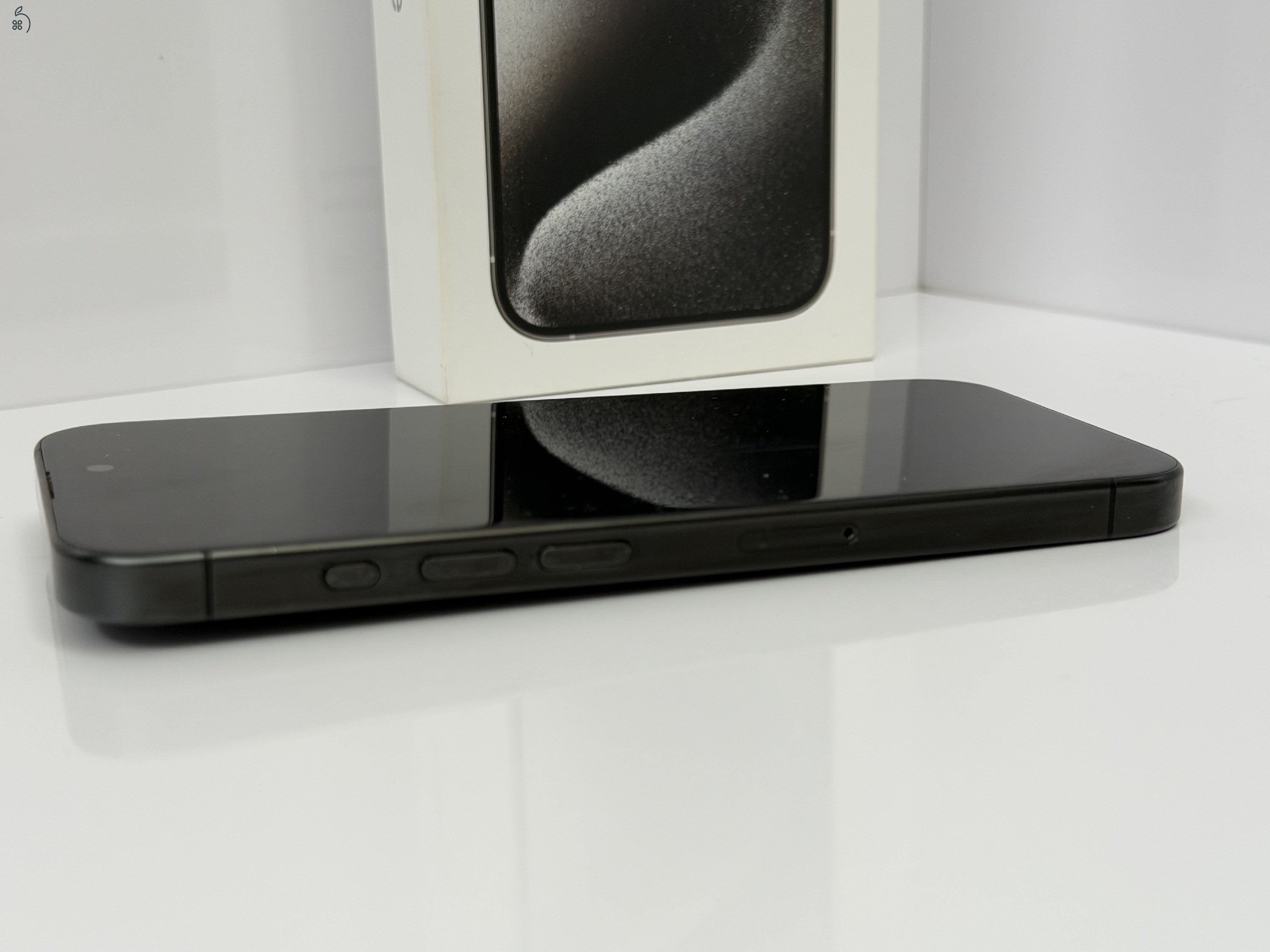 iPhone 15 pro 256gb