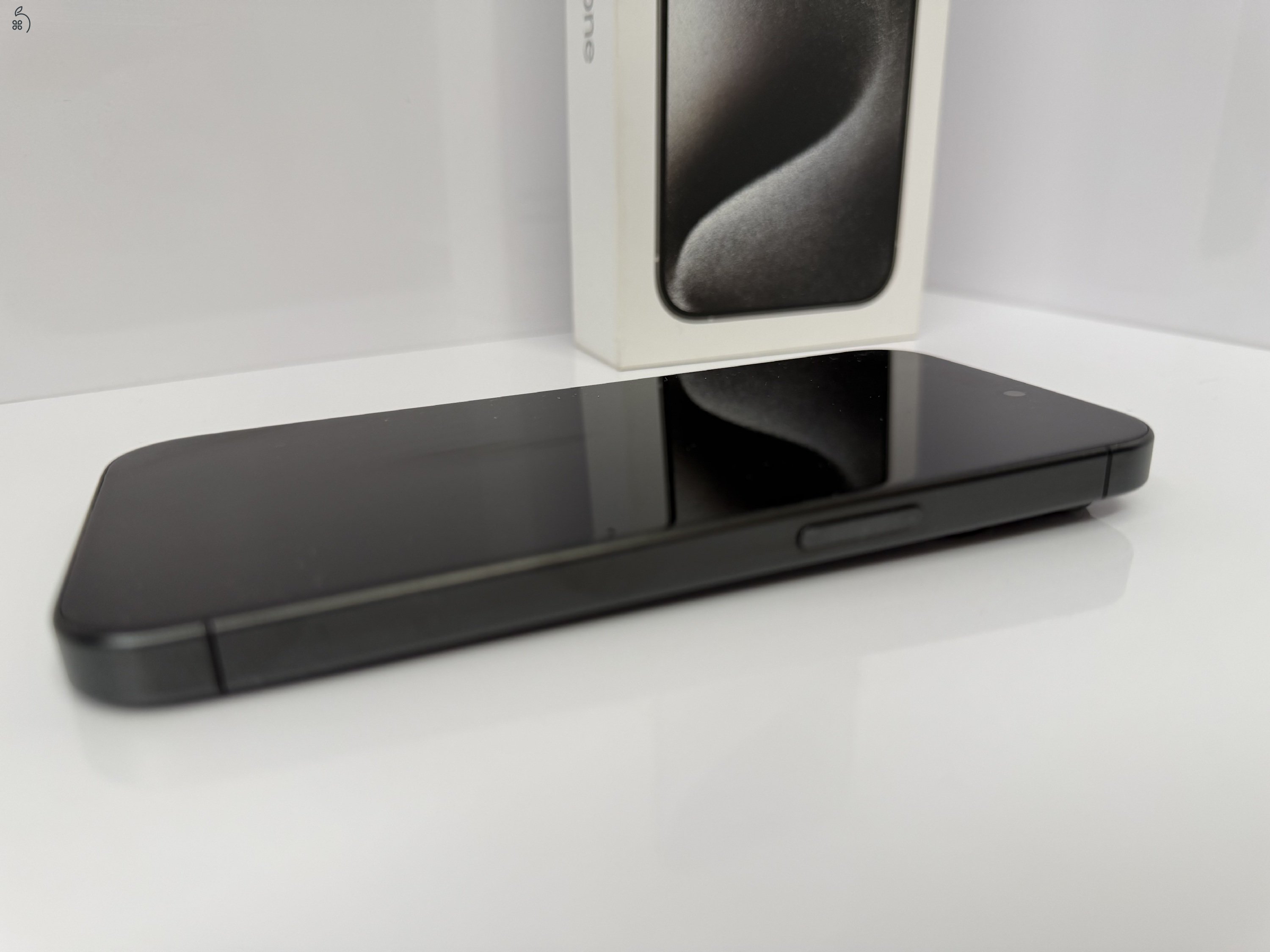 iPhone 15 pro 256gb