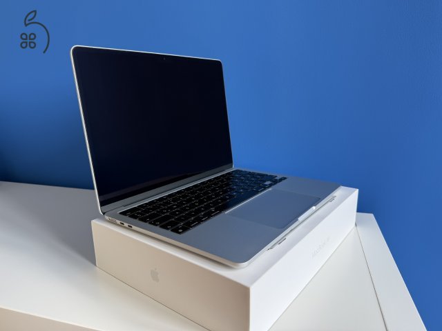 MacBook Air M2 13