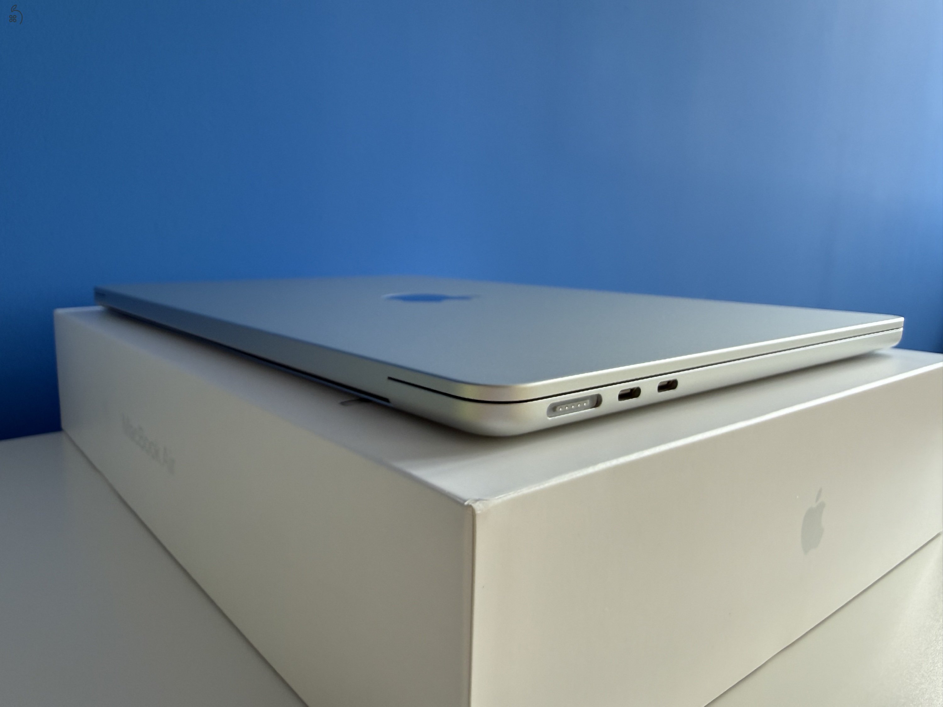 MacBook Air M2 13