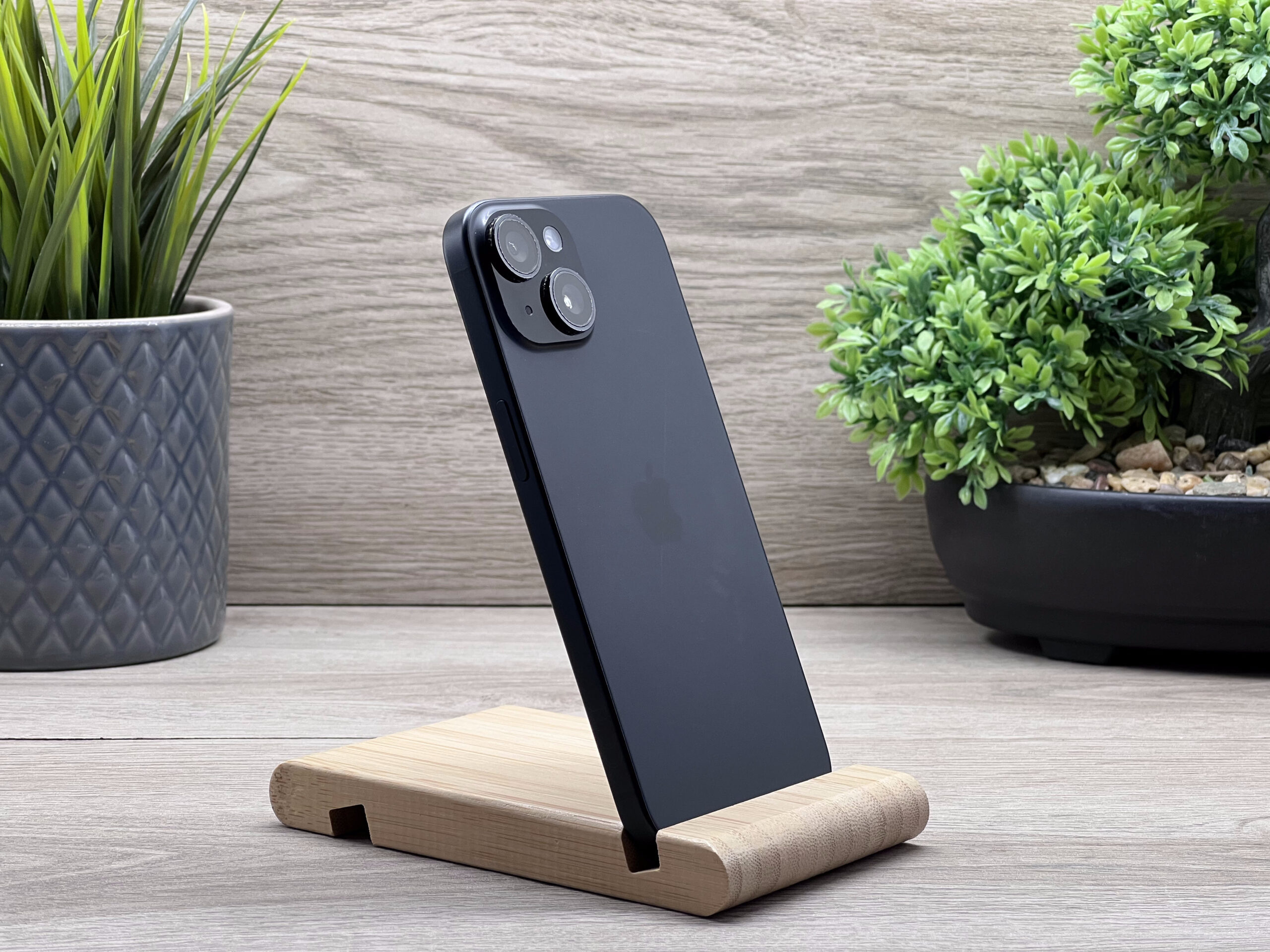 iPhone 15 Black 128GB 2 ÉV Garanciával Számlával