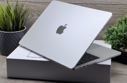 MacBook Air 2022 M2 13” 256GB 2 ÉV Garanciával Számlával