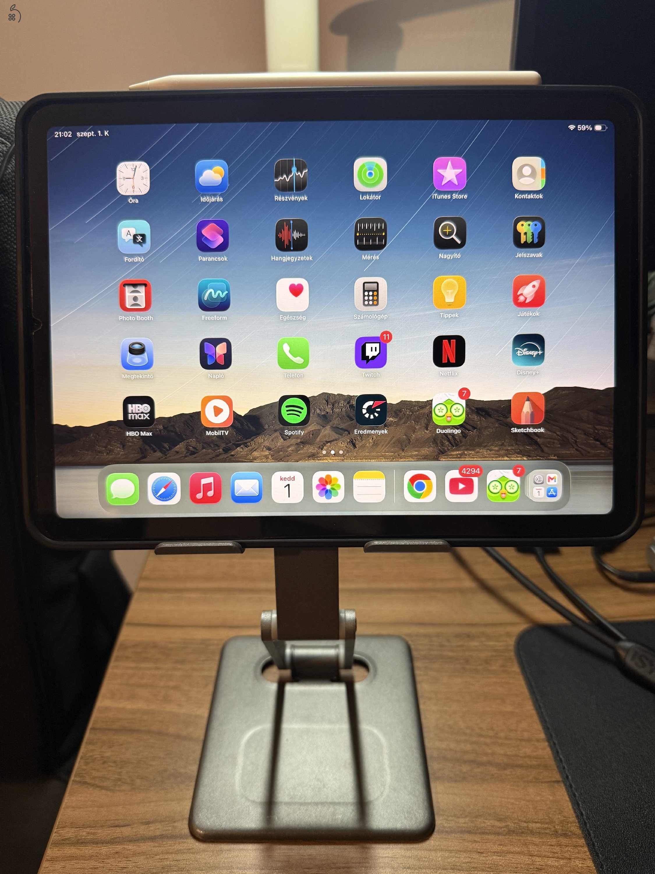 iPad Air 5th gen. Wi-Fi (64gb) + Apple Pencil 2nd gen.