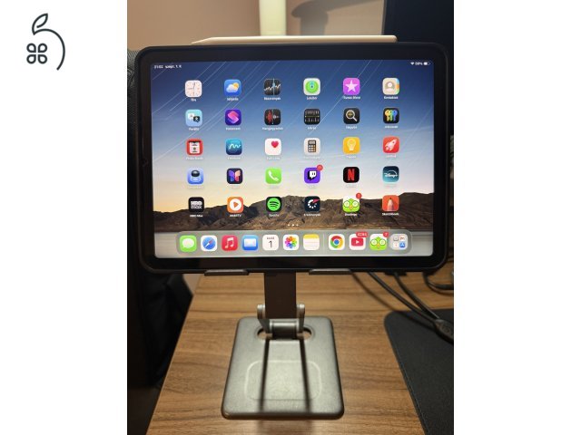 iPad Air 5th gen. Wi-Fi (64gb) + Apple Pencil 2nd gen.