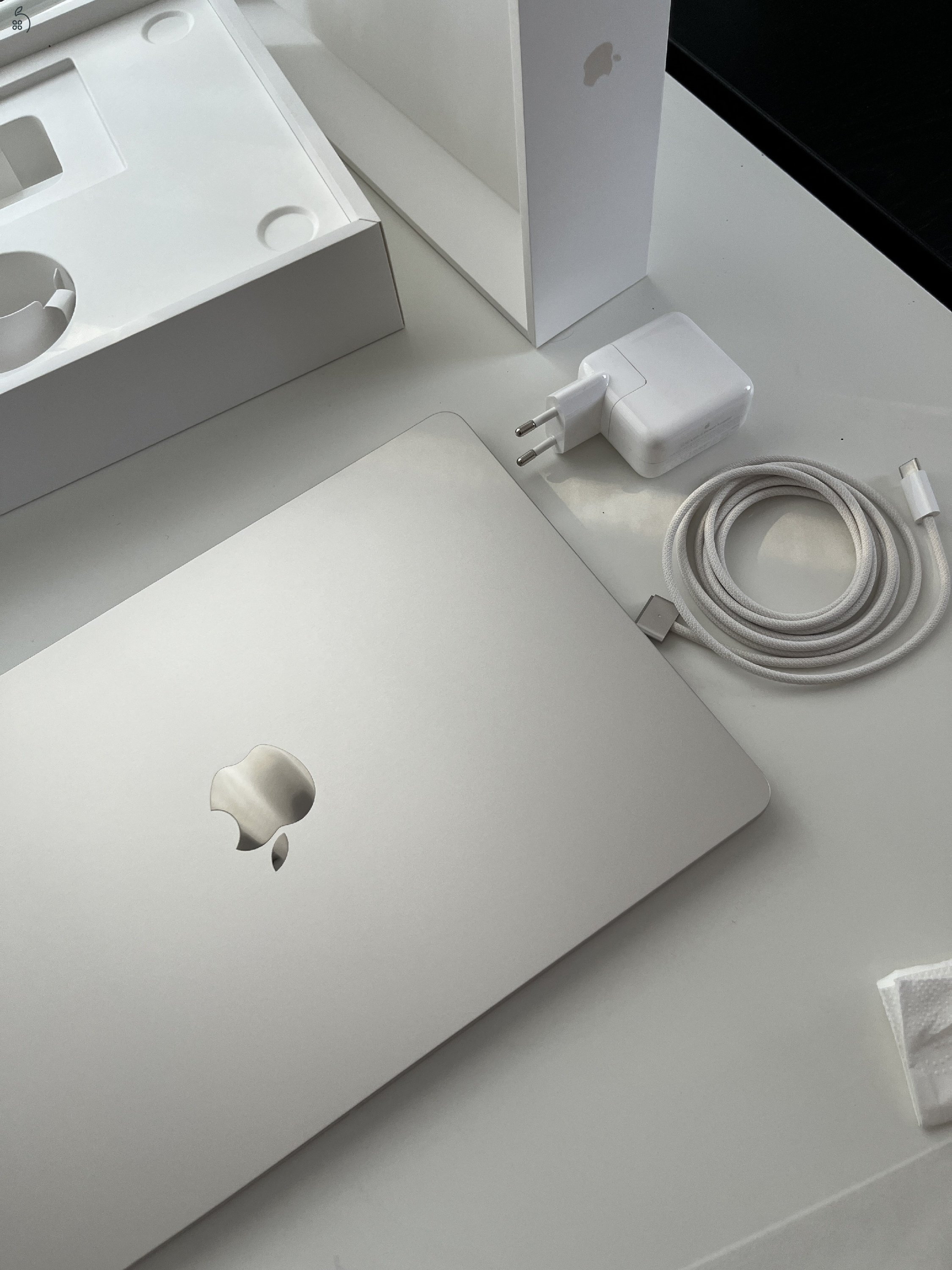 Apple MBA M2 13