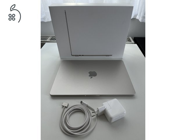 Apple MBA M2 13