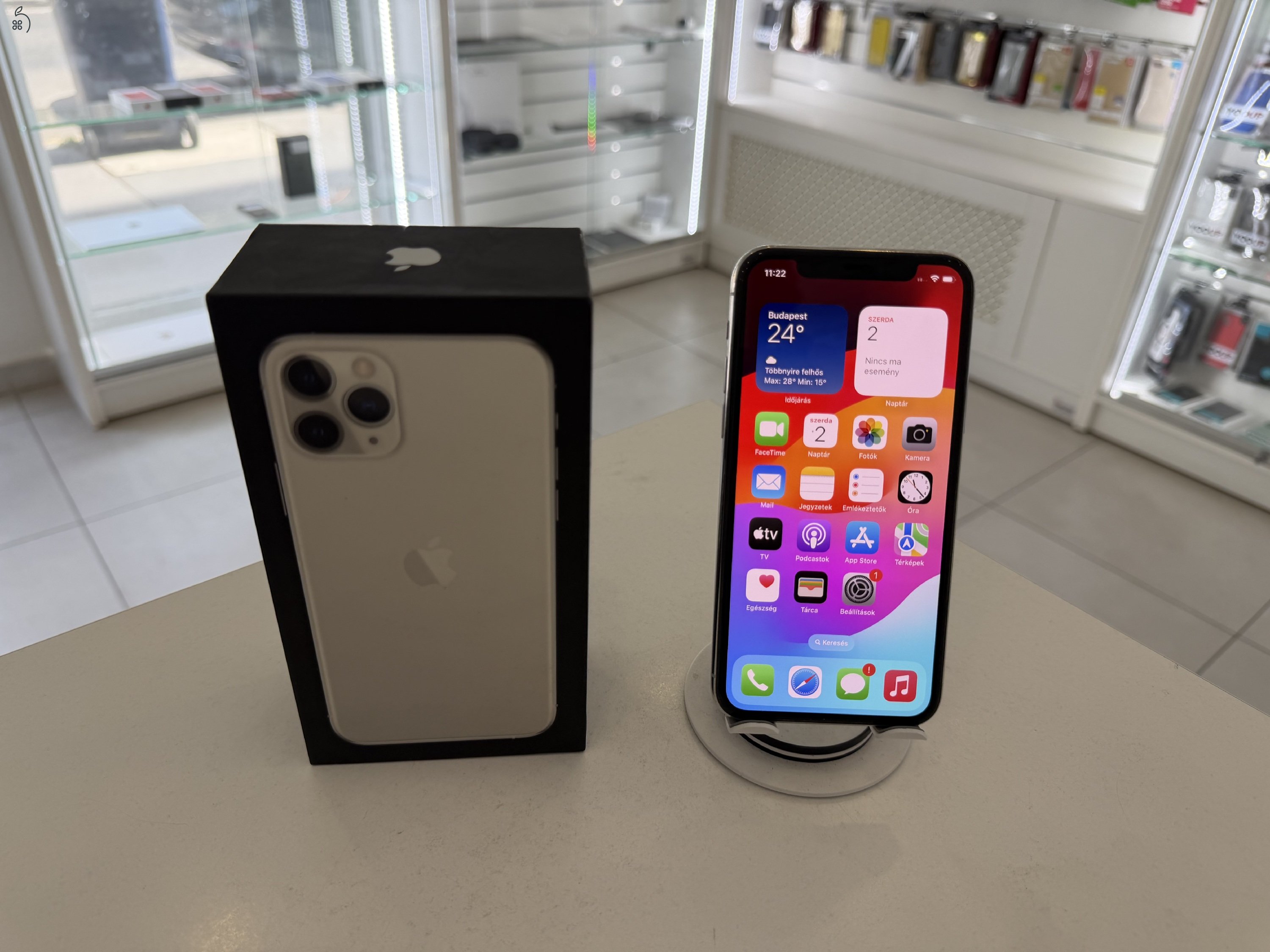 iPhone 11 Pro 64GB Független Újszerű/1 hónap gar./Akku 82%/p5011