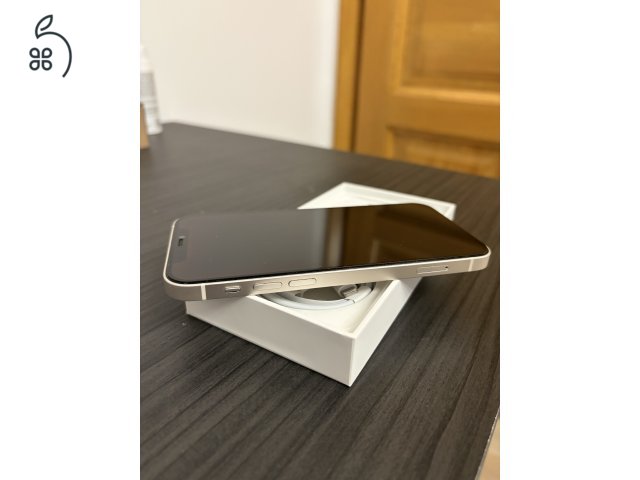 Iphone 12 eladó