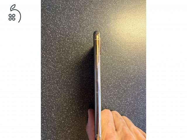 iPhone XS