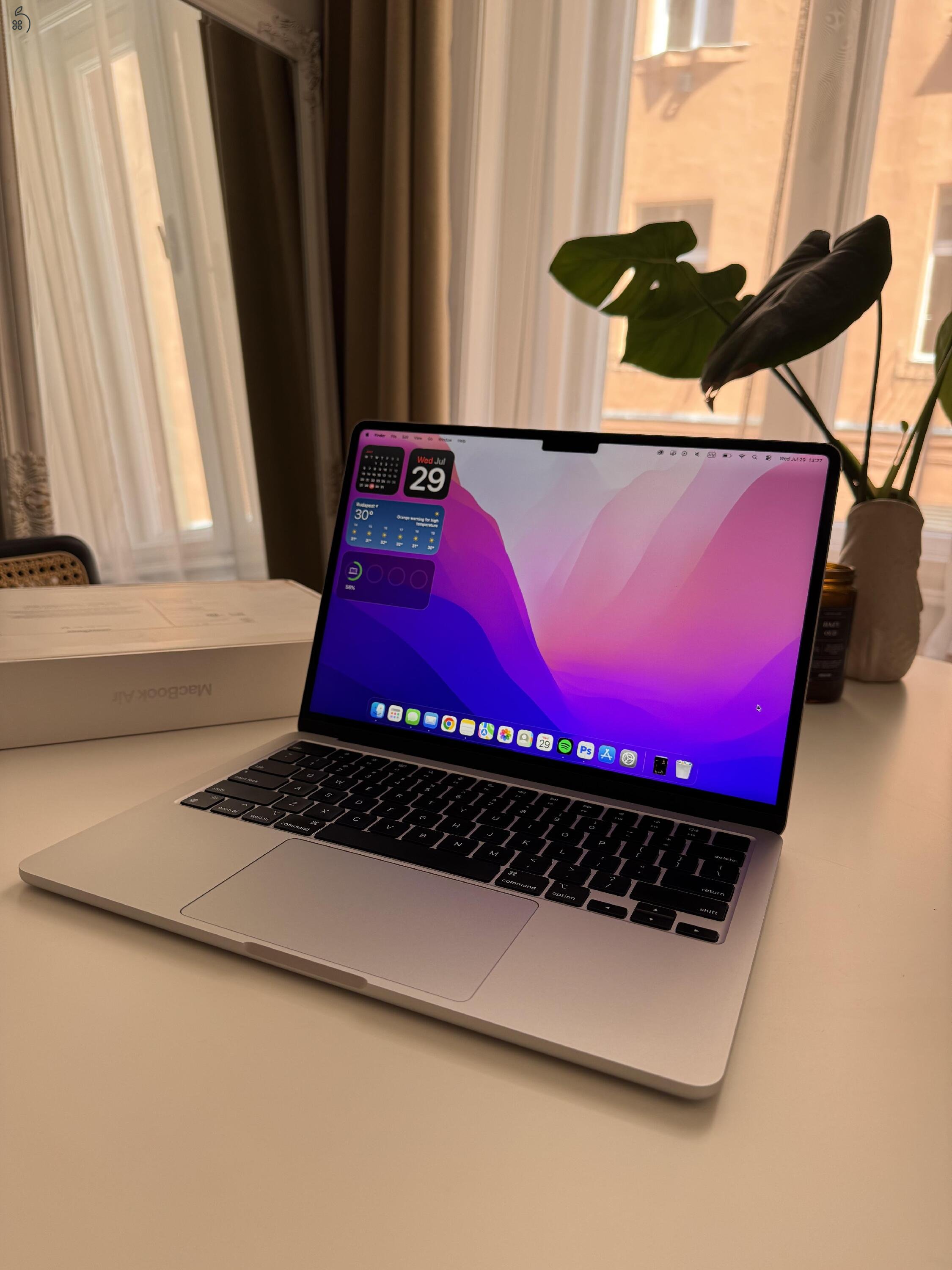 MacBook Air 13” M3 (16 GB RAM, 512 GB SSD), Silver