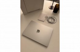 MacBook Air 13” M3 (16 GB RAM, 512 GB SSD), Silver