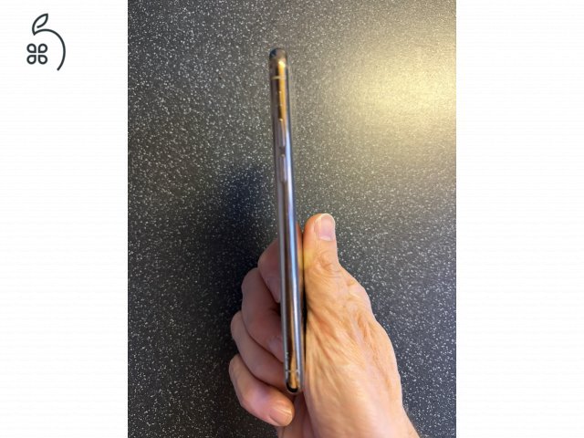 iPhone XS