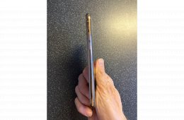 iPhone XS