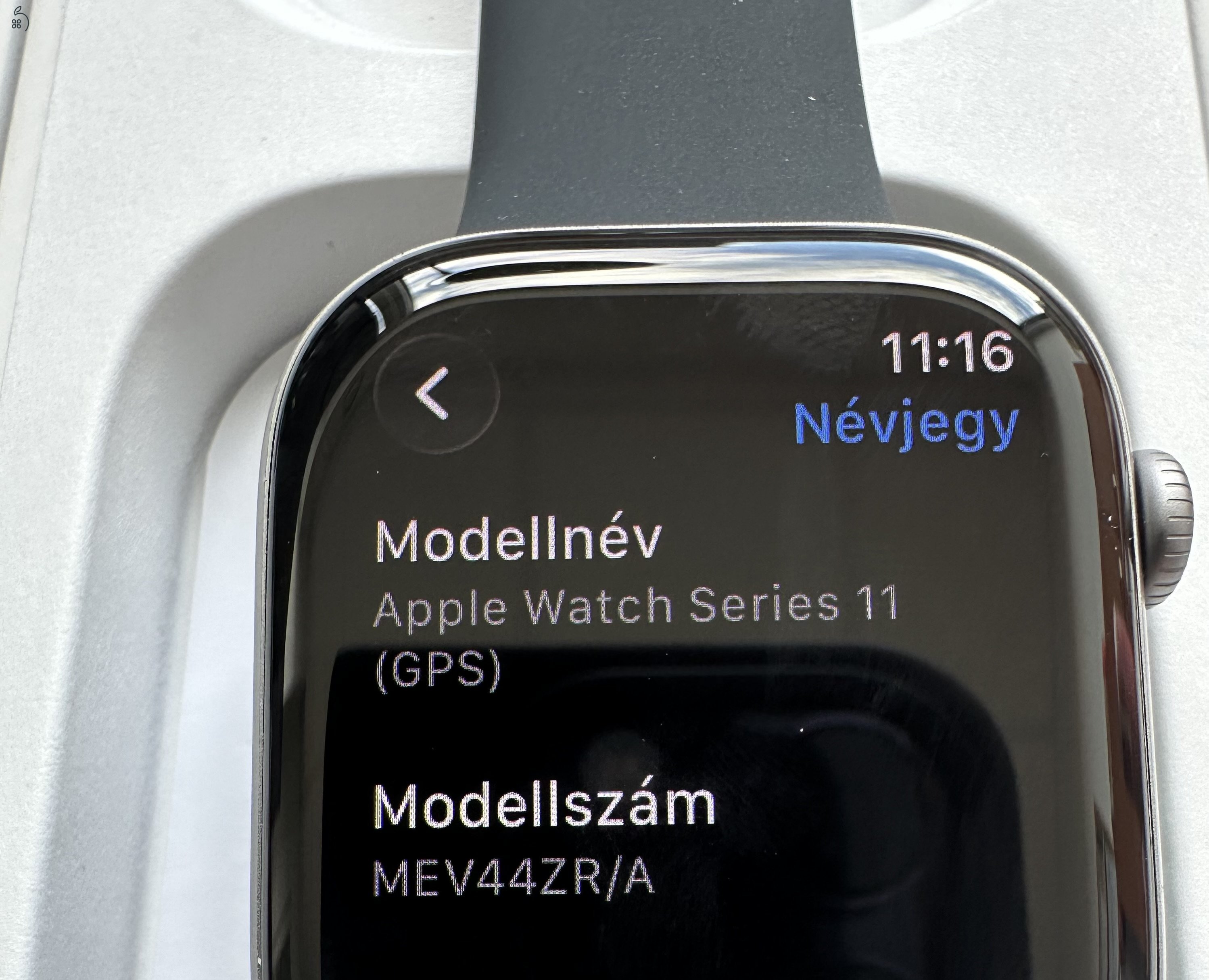 Apple Watch Series 11 46 mm GPS – makulátlan..