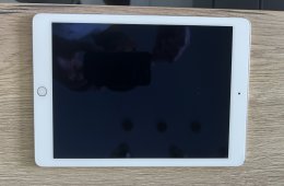 Eladó Gold Ipad Air2, dobozzal és védőtokkal.