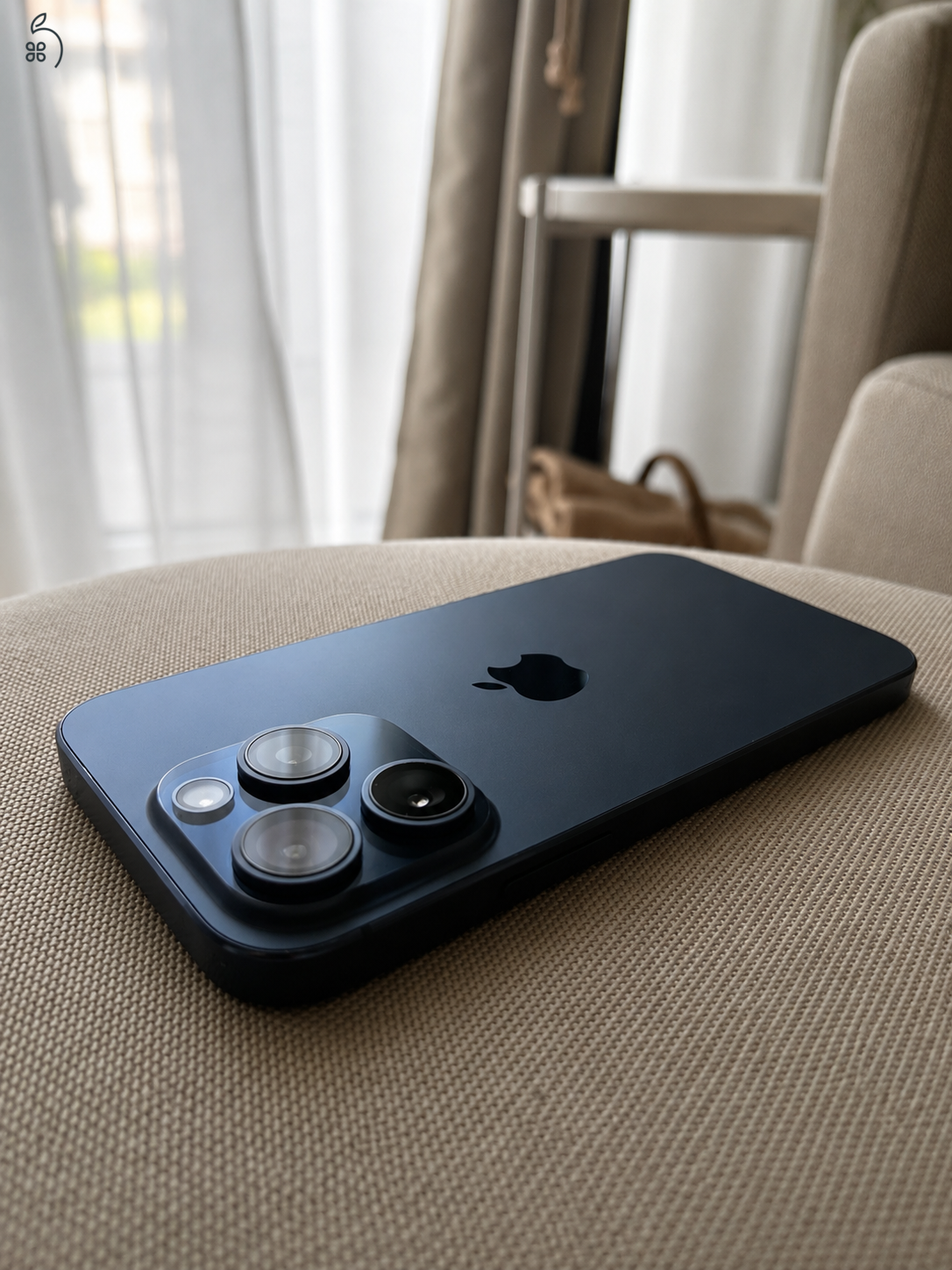 iPhone 15 Pro 512GB Blue Titanium – Független, gyönyörű állapot, 86% akku