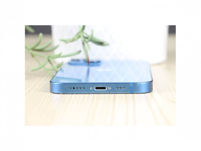 Használt Apple iPhone 13 128GB kék B US-8477
