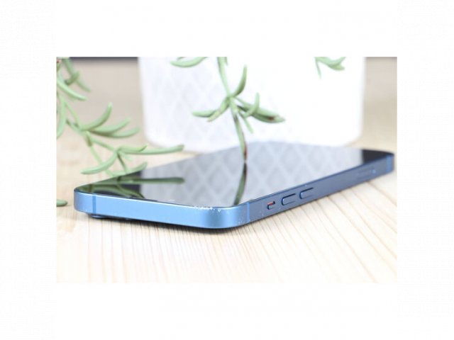 Használt Apple iPhone 13 128GB kék B US-8477
